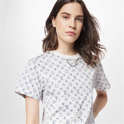 lv t shirts womens|louis vuitton t shirt sale.